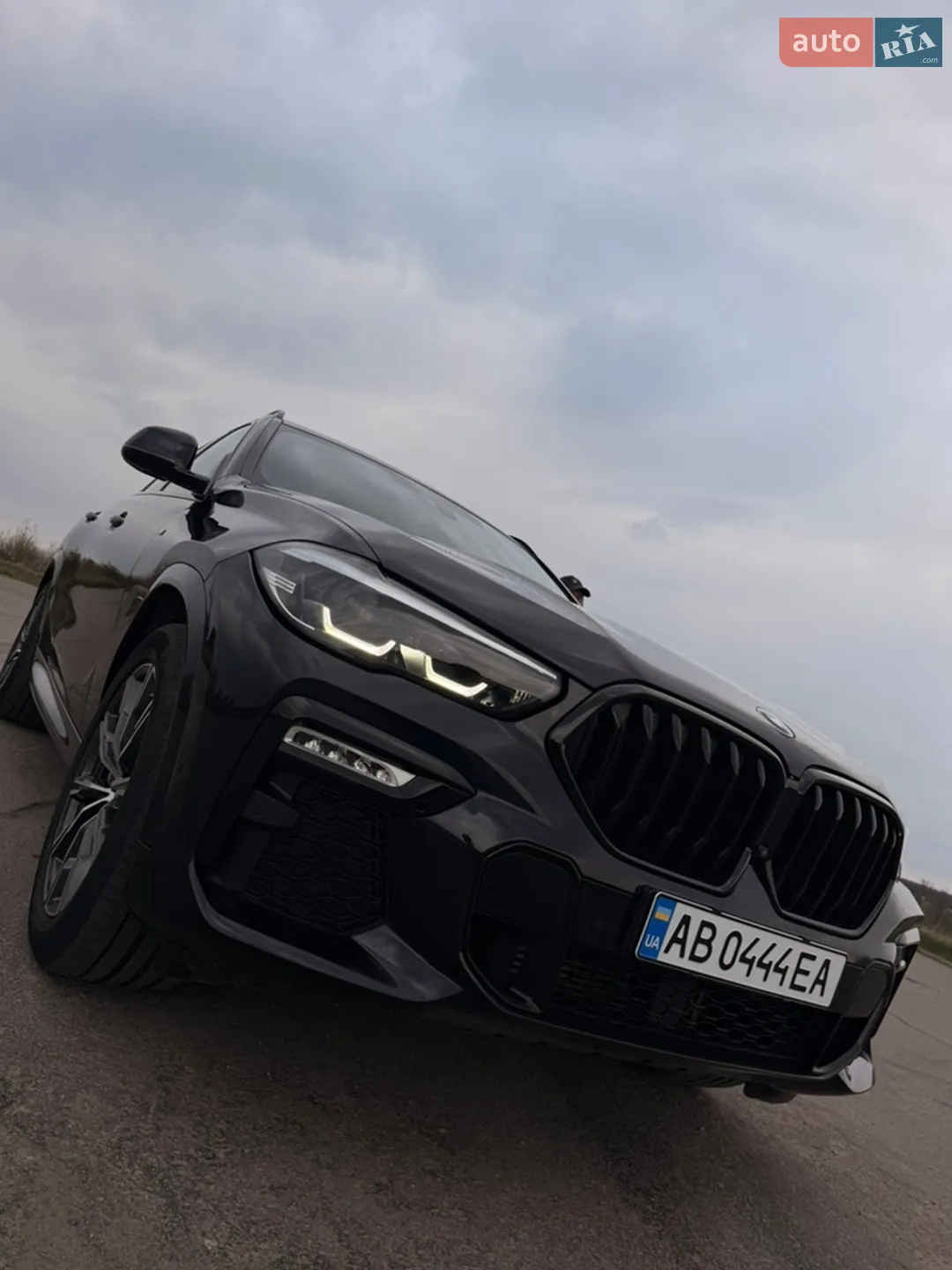 2020 BMW X6 - мініатюра 3
