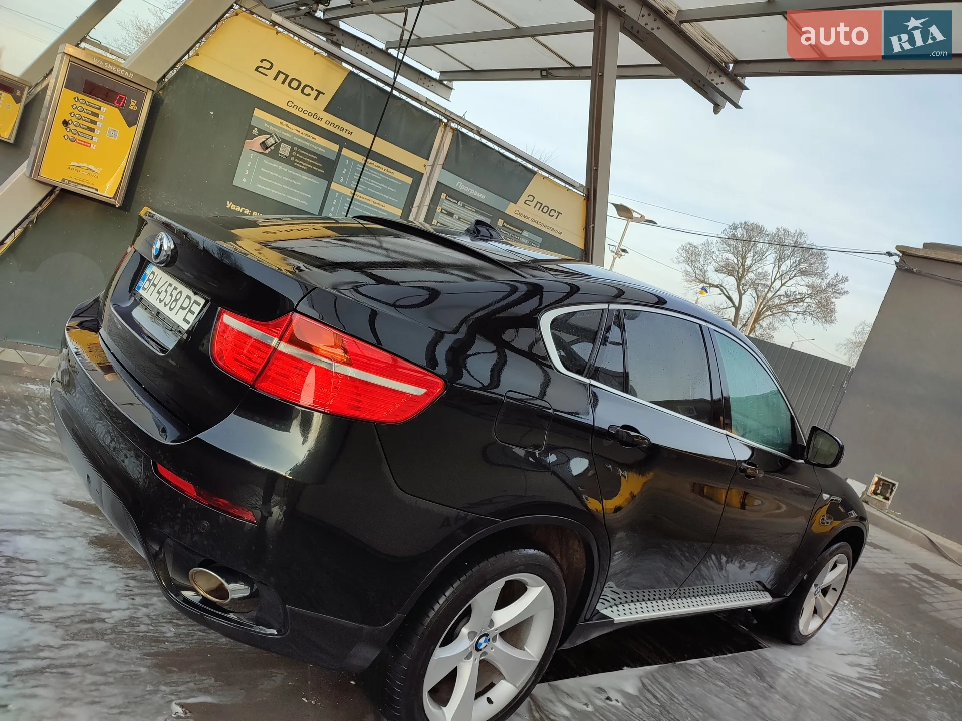 2010 BMW X6 - мініатюра 24