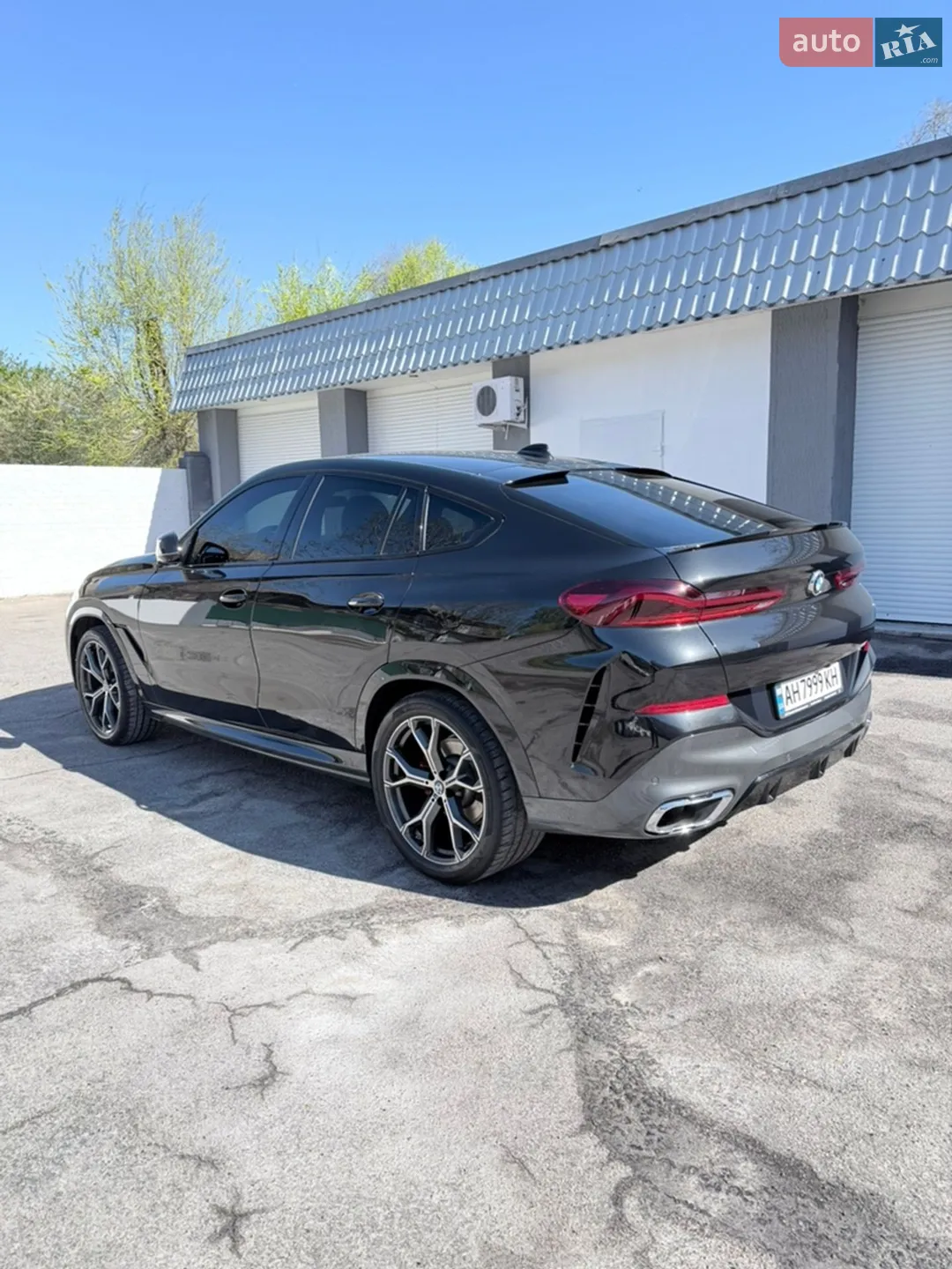 2022 BMW X6 - мініатюра 3