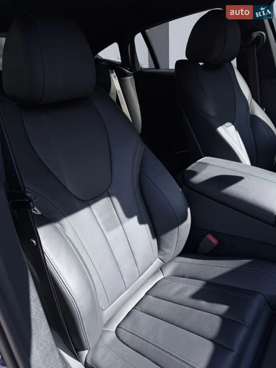 2022 BMW X6 - мініатюра 23