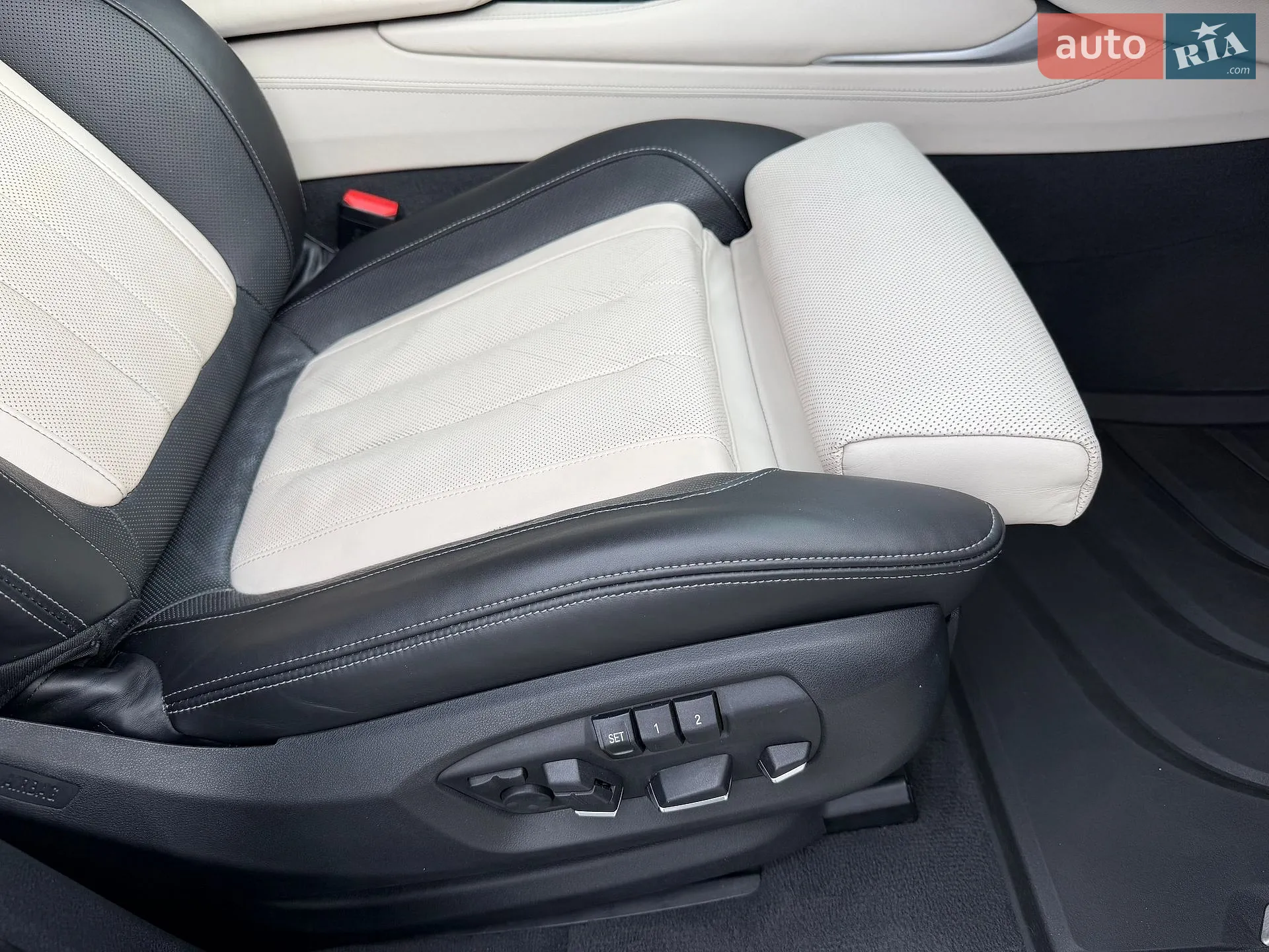 2017 BMW X6 - мініатюра 19