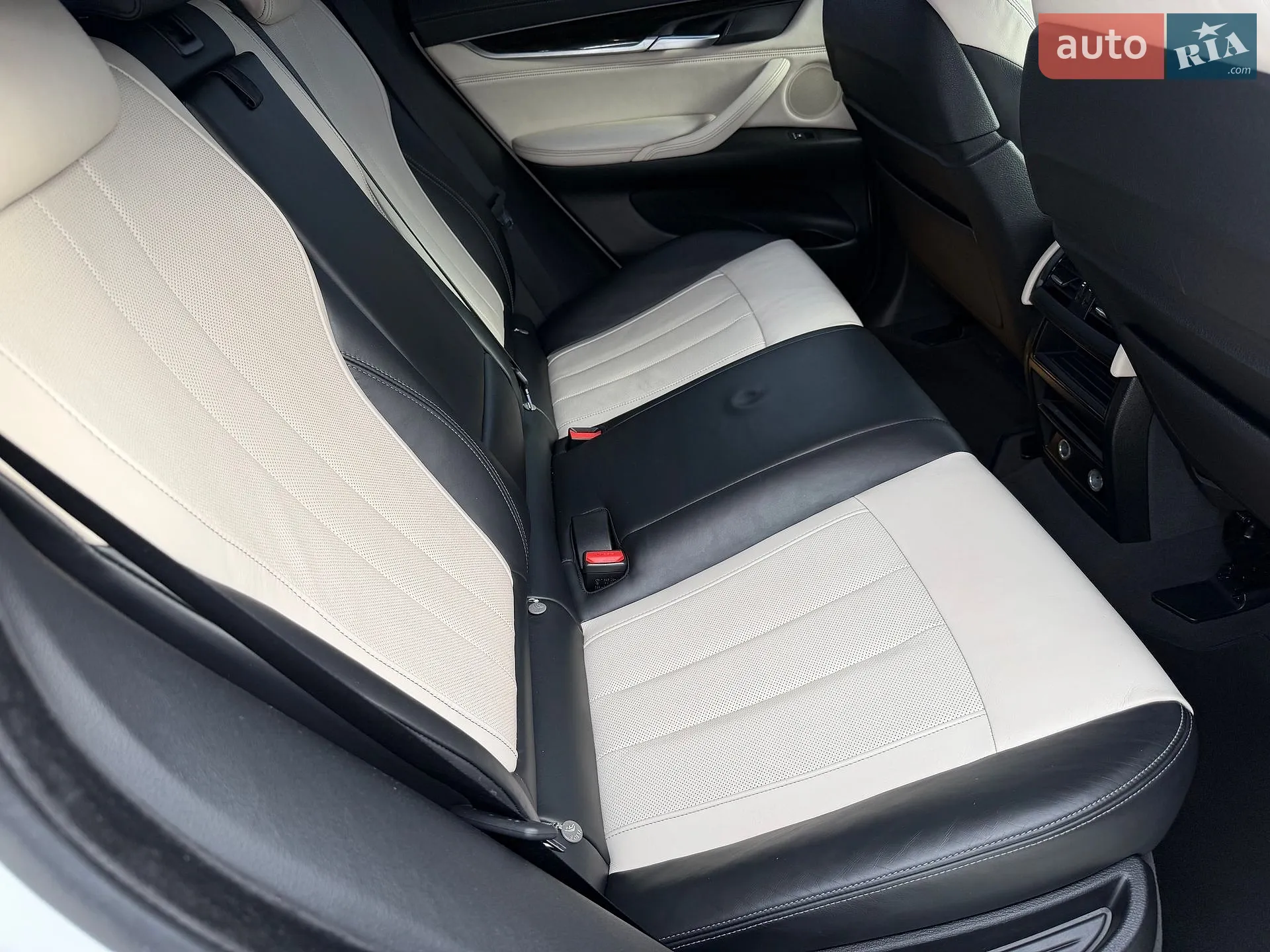 2017 BMW X6 - мініатюра 24