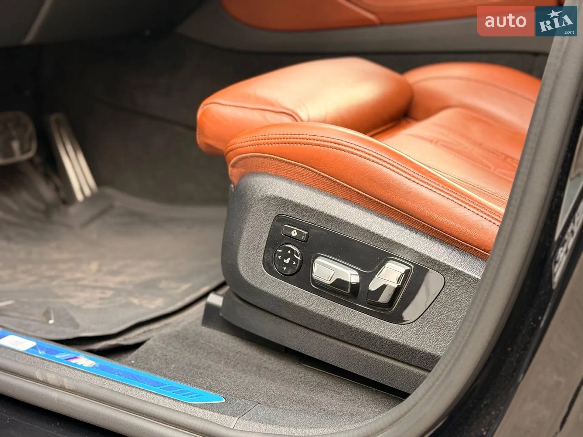 2021 BMW X6 - мініатюра 22