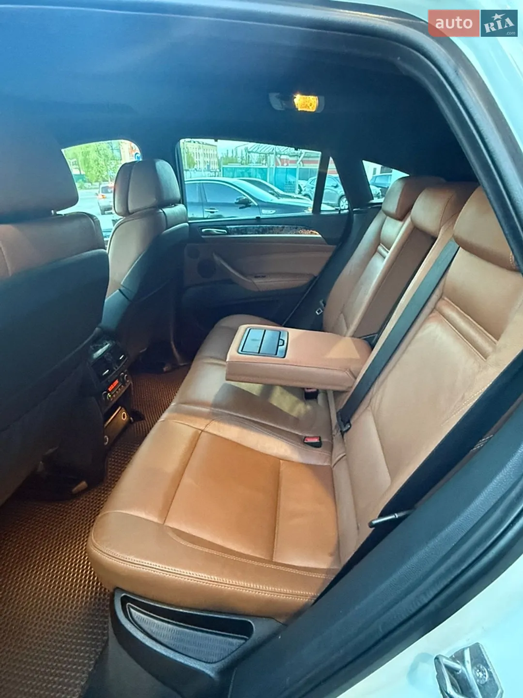 2012 BMW X6 - мініатюра 8