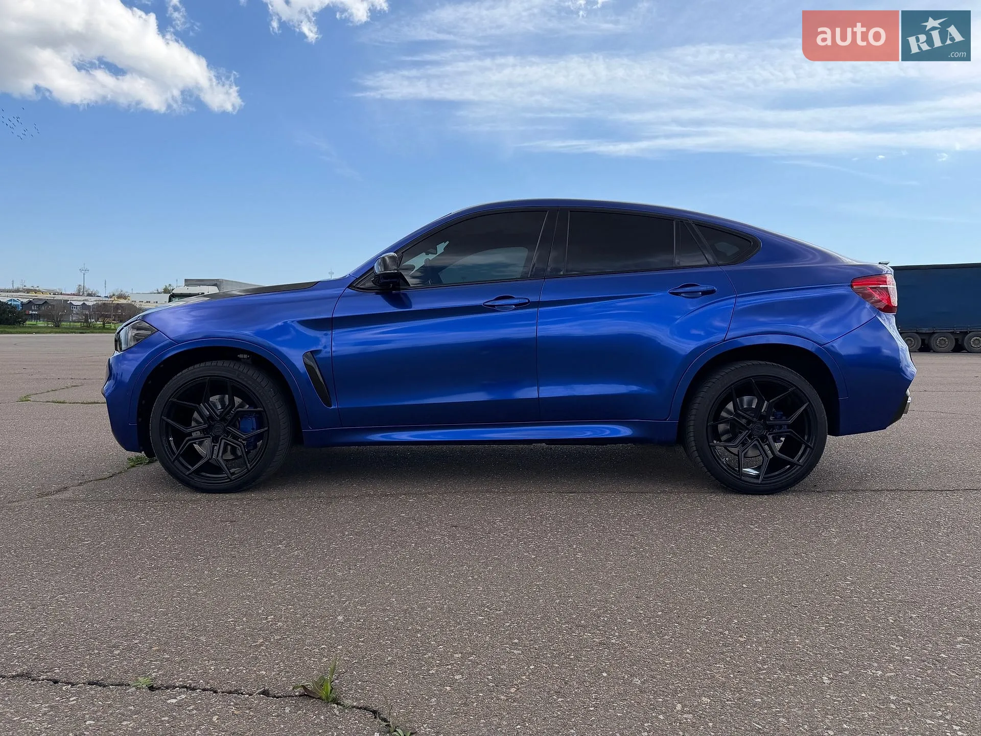 BMW X6 2015 VIN 5UXKU6C54G0R33674 фото оголошення 12 з 26