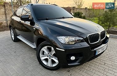Внедорожник / Кроссовер BMW X6 2011 в Одессе