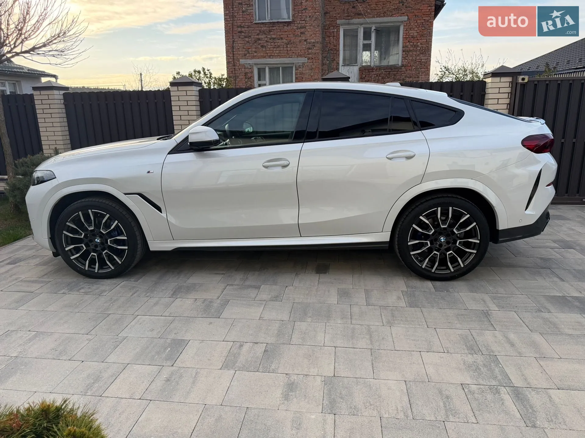 2023 BMW X6 - мініатюра 10