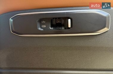 Внедорожник / Кроссовер BMW X6 2024 в Киеве фото 20 Внедорожник / Кроссовер BMW X6 2024 в Киеве