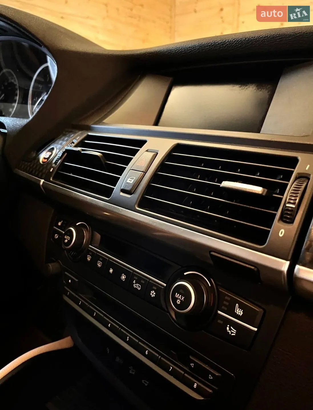 2010 BMW X6 - мініатюра 6
