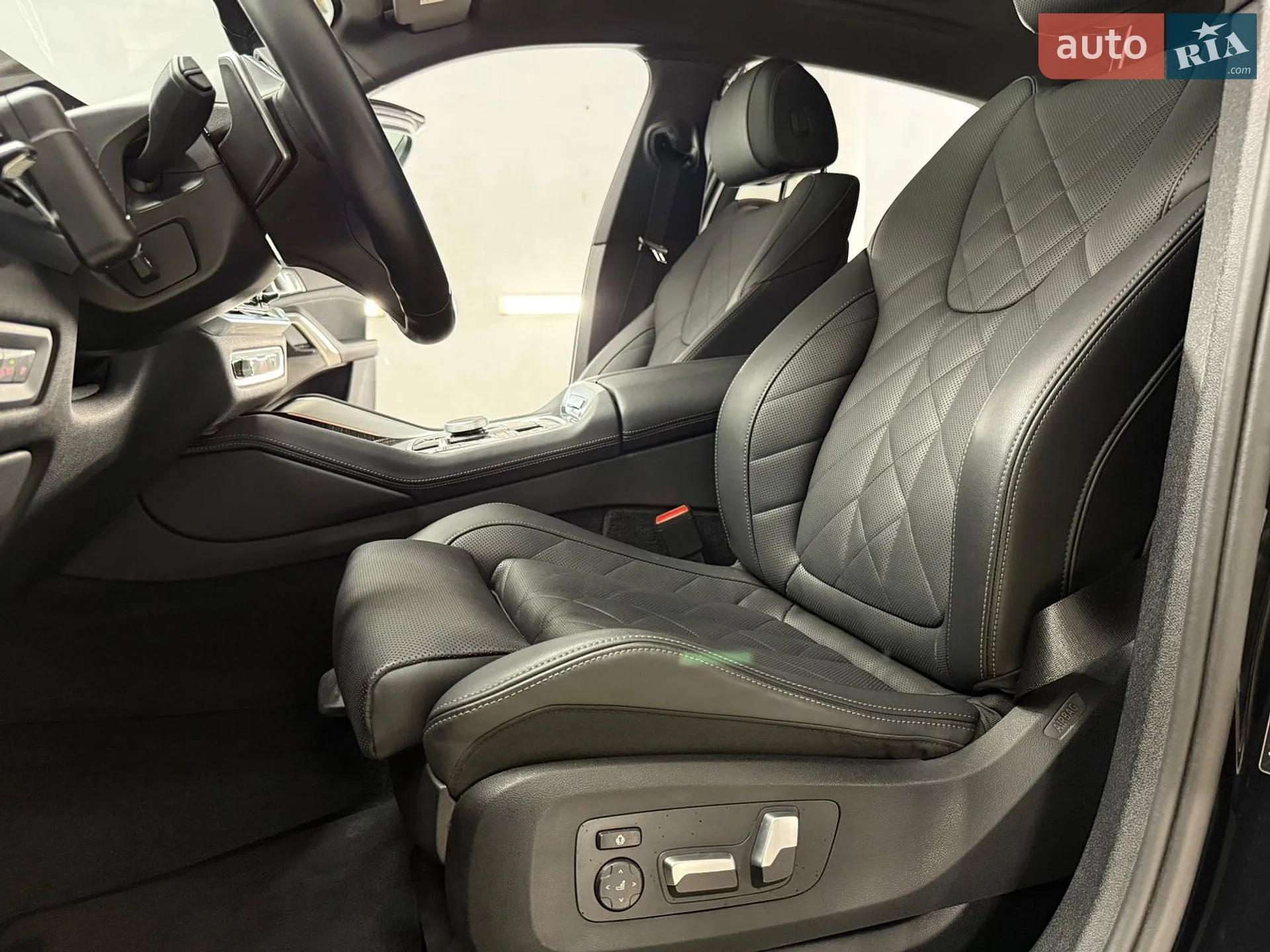 2025 BMW X6 - мініатюра 18