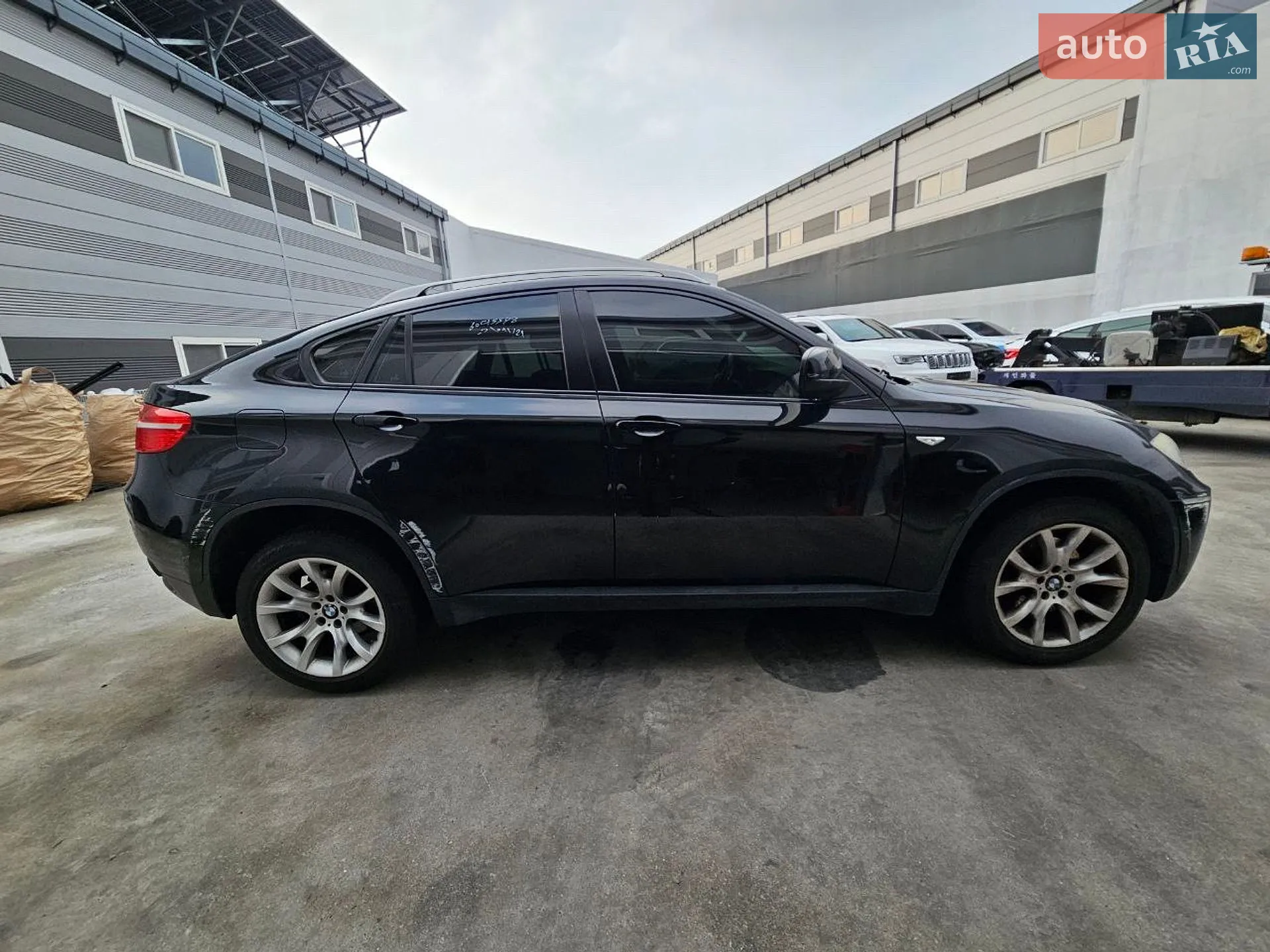 2010 BMW X6 - мініатюра 7