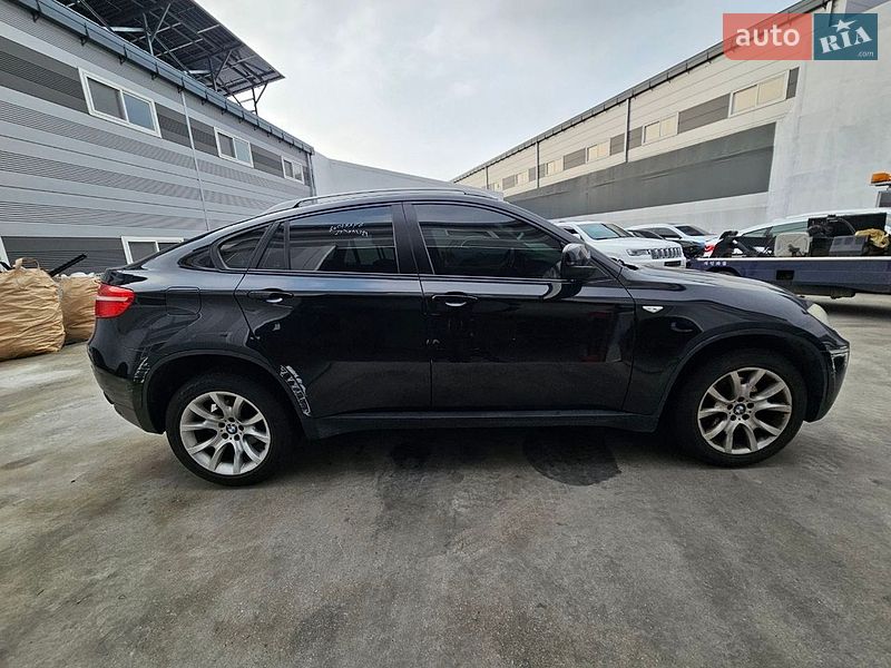 Внедорожник / Кроссовер BMW X6 2010 в Львове