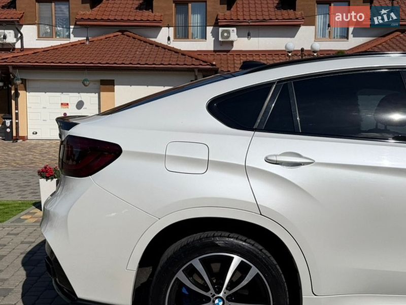 Внедорожник / Кроссовер BMW X6 2016 в Тячеве