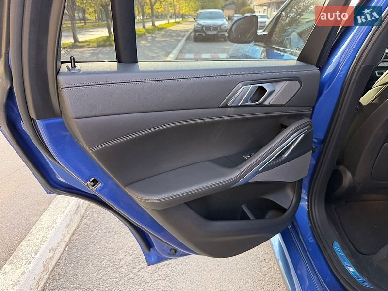 Внедорожник / Кроссовер BMW X6 2020 в Харькове