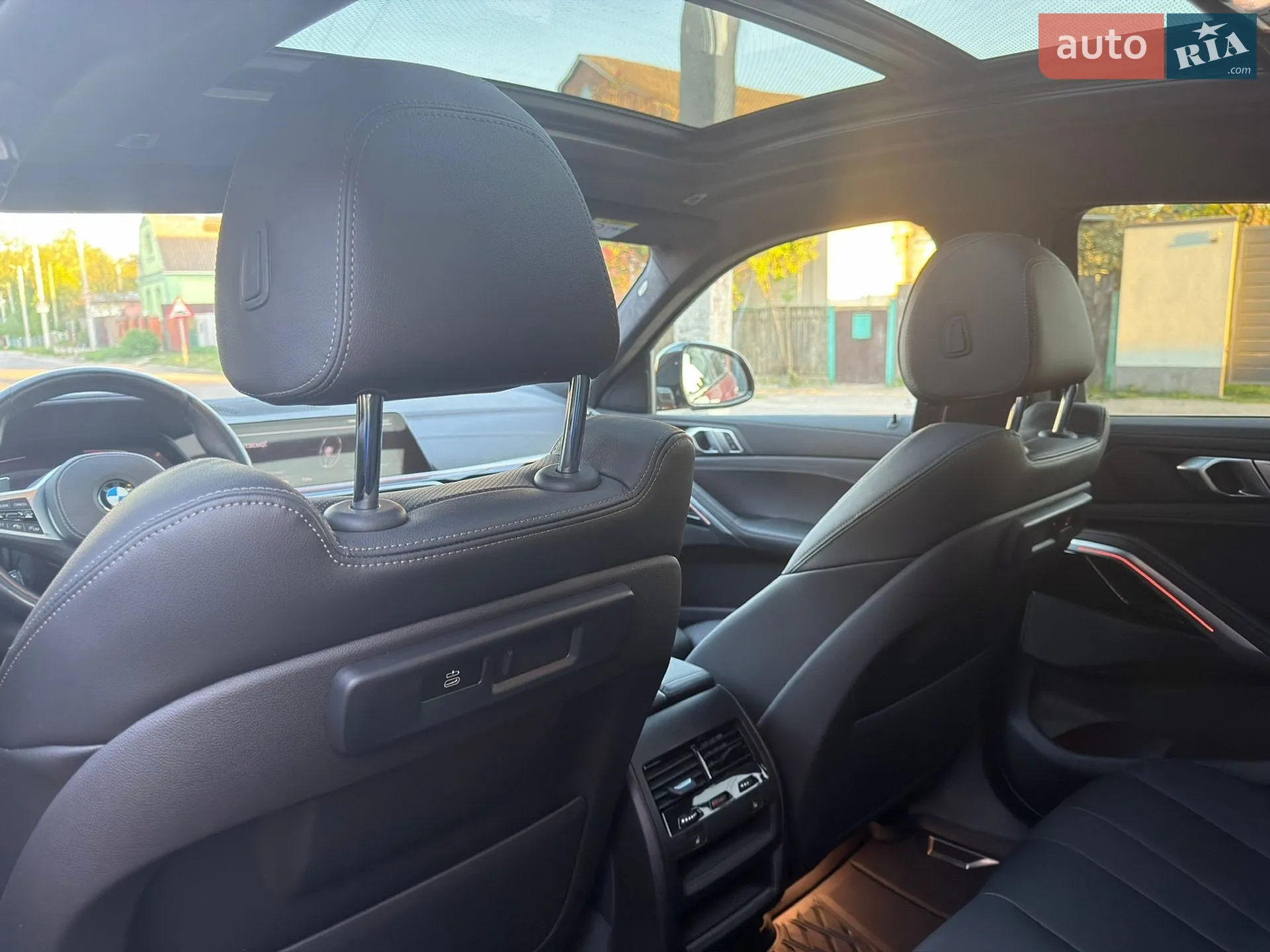 2022 BMW X6 - мініатюра 9
