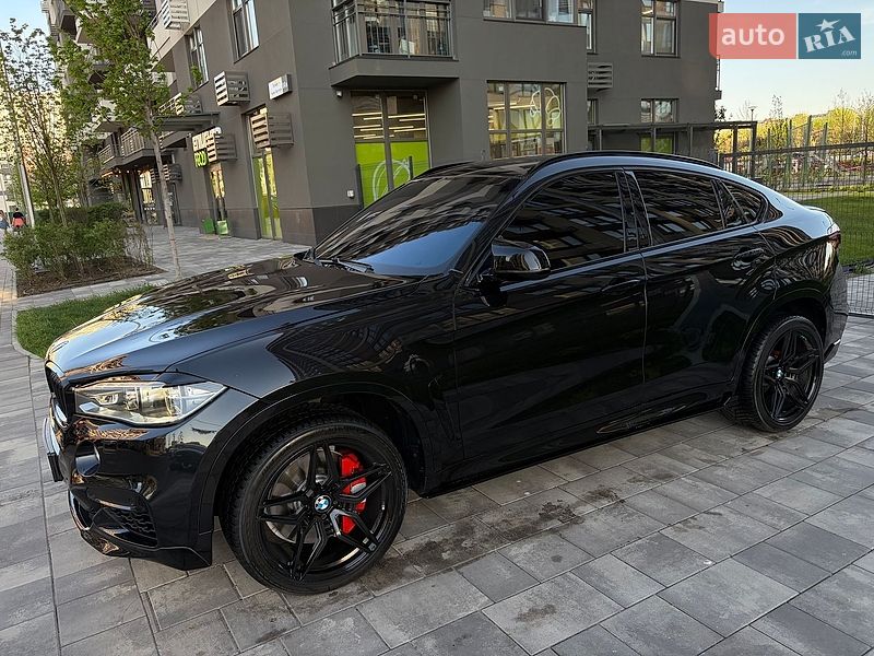Внедорожник / Кроссовер BMW X6 2015 в Киеве