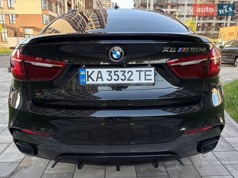 Внедорожник / Кроссовер BMW X6 2015 в Киеве
