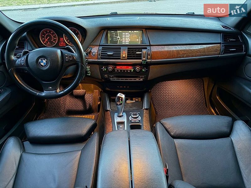 Внедорожник / Кроссовер BMW X6 2013 в Киеве