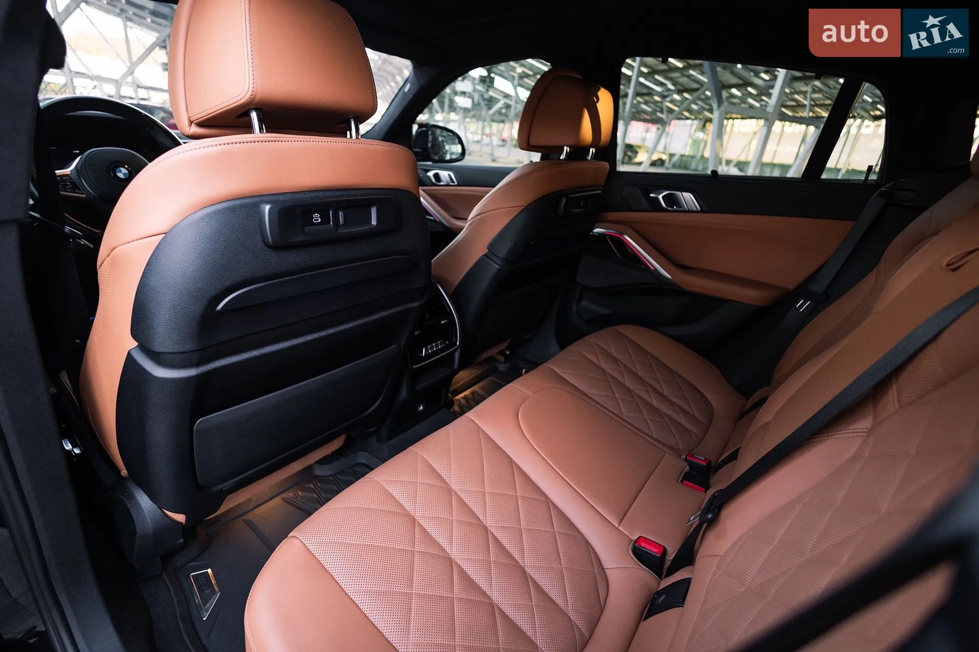 2022 BMW X6 - мініатюра 30