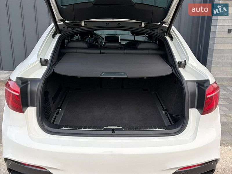 Внедорожник / Кроссовер BMW X6 2019 в Киеве