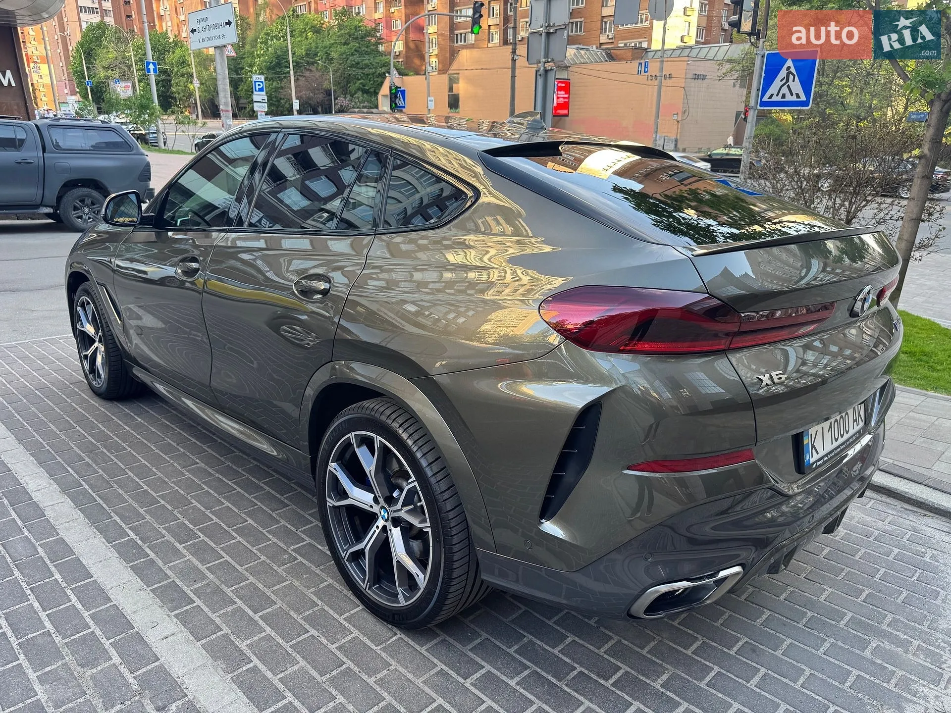 2021 BMW X6 - мініатюра 8