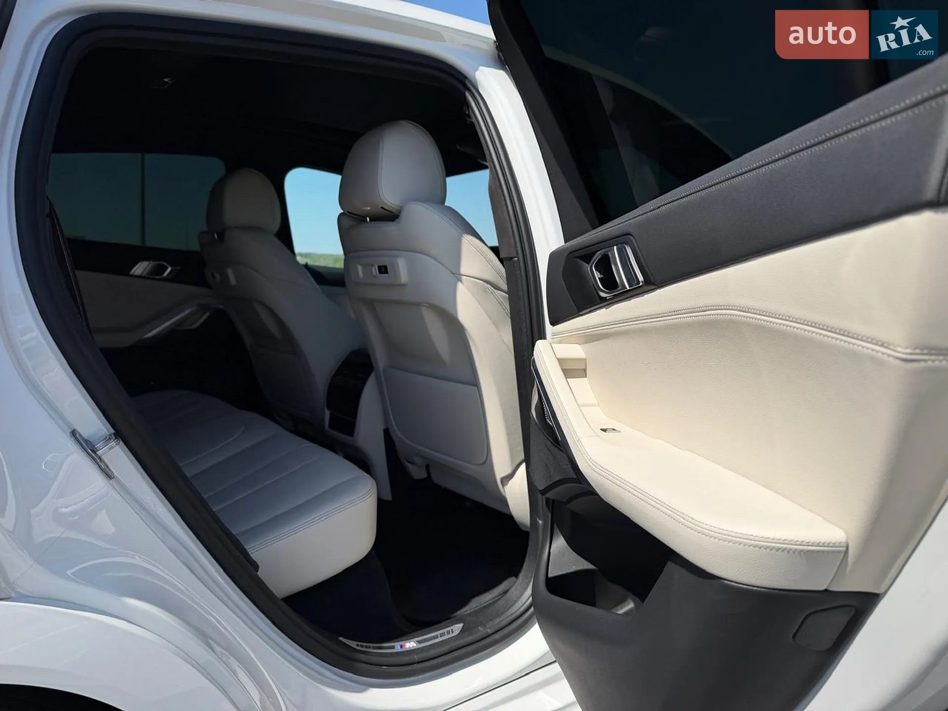 2022 BMW X6 - мініатюра 68