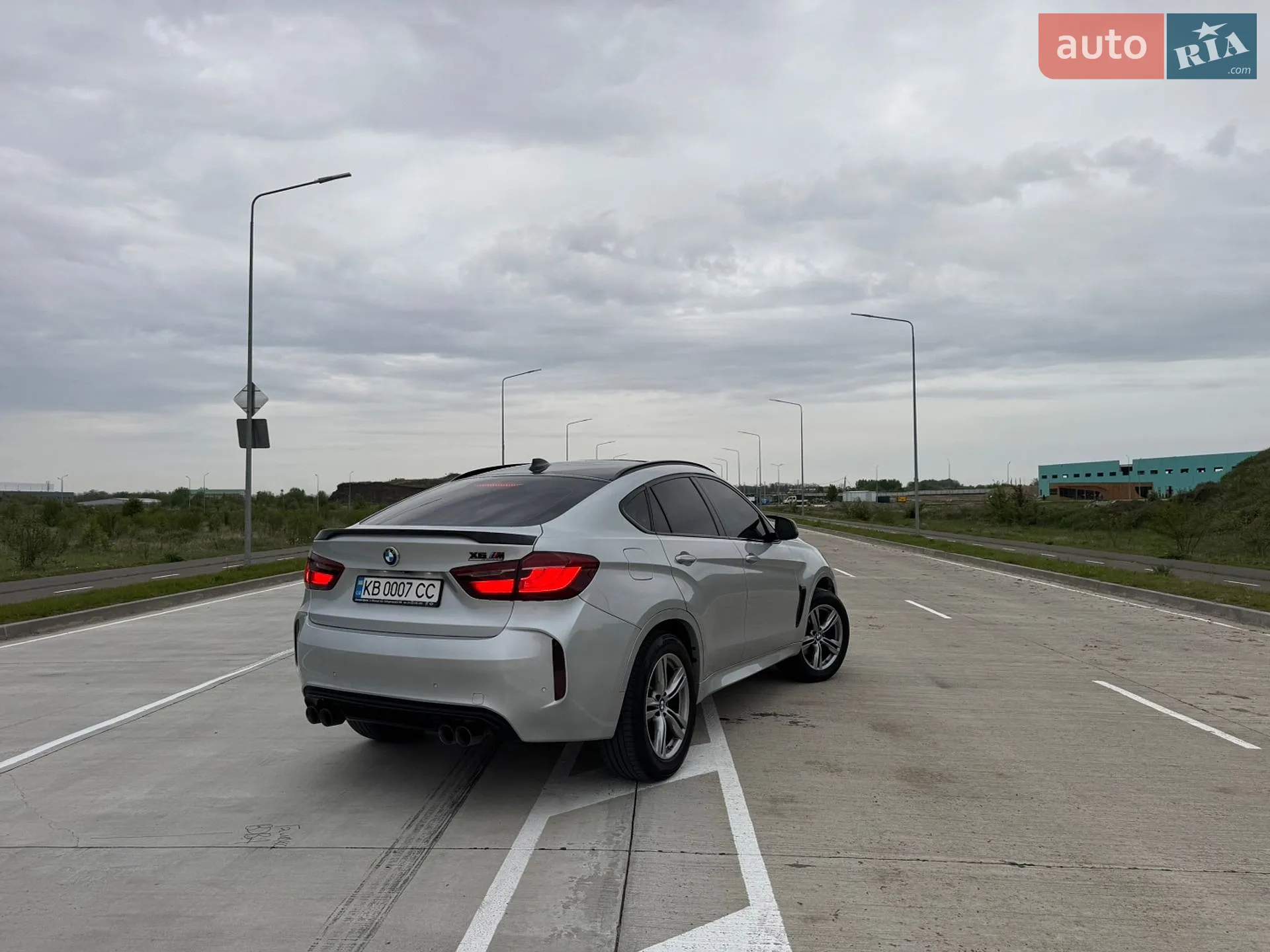 2015 BMW X6 - мініатюра 3
