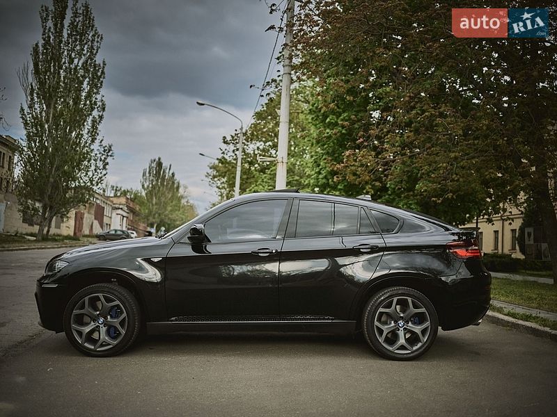 Внедорожник / Кроссовер BMW X6 2014 в Николаеве