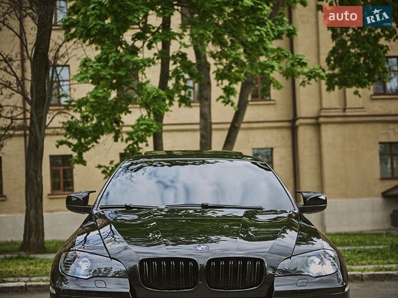 Внедорожник / Кроссовер BMW X6 2014 в Николаеве