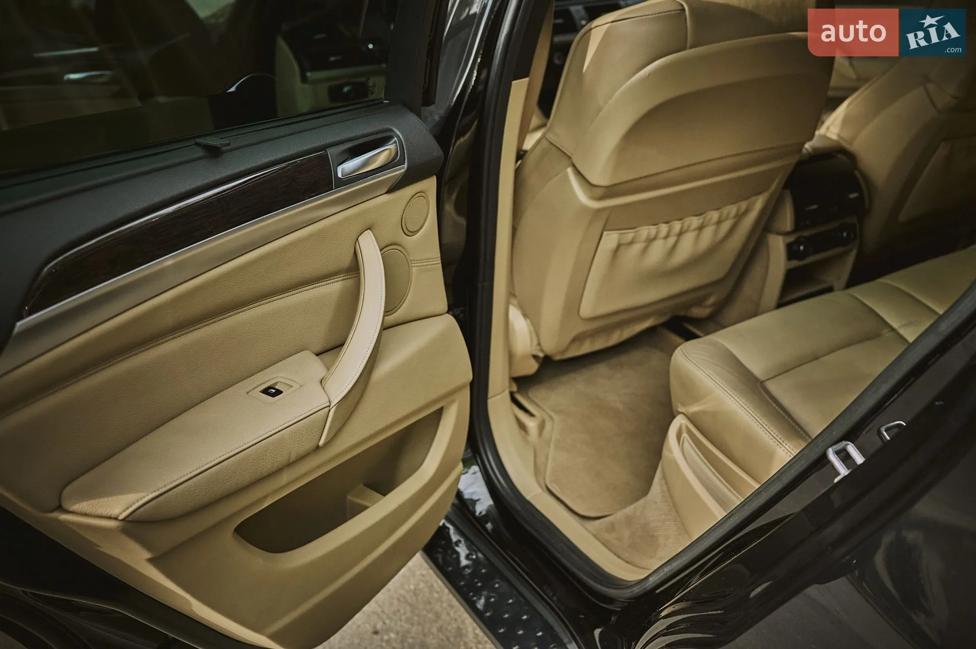 2014 BMW X6 - мініатюра 27