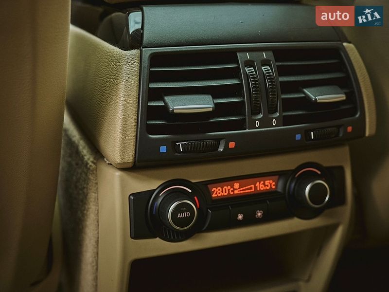 Внедорожник / Кроссовер BMW X6 2014 в Николаеве