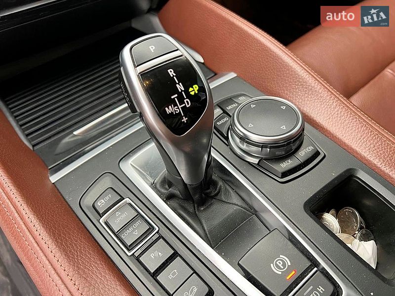Внедорожник / Кроссовер BMW X6 2015 в Львове