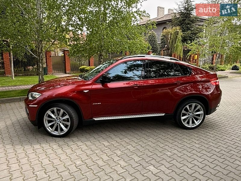 Внедорожник / Кроссовер BMW X6 2012 в Одессе