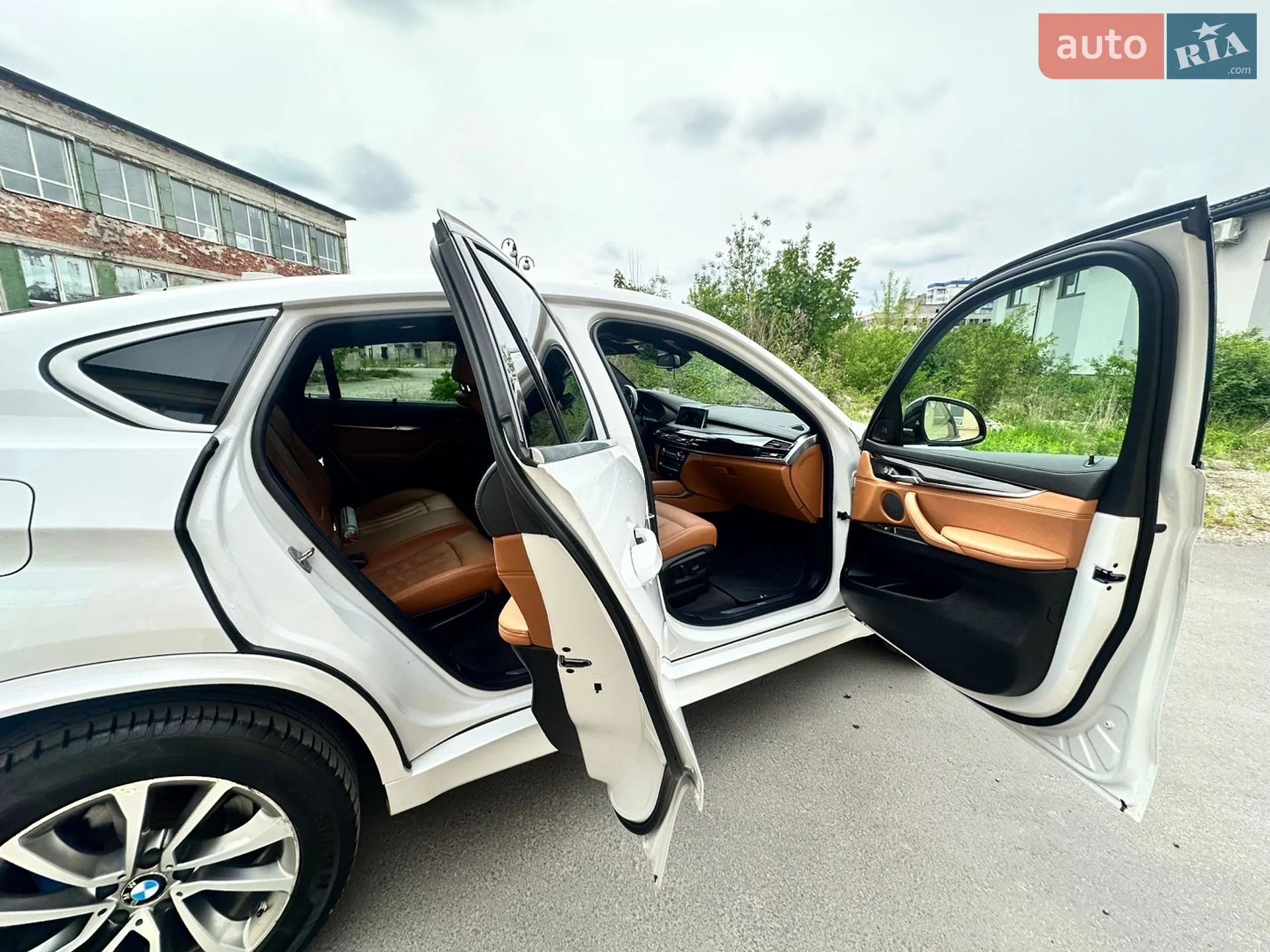 2017 BMW X6 - мініатюра 19