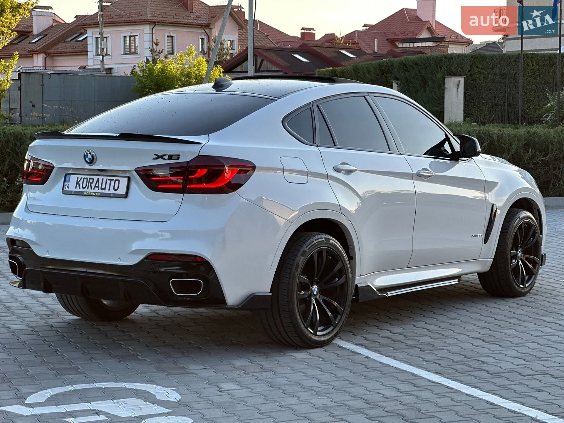 2016 BMW X6 - мініатюра 31