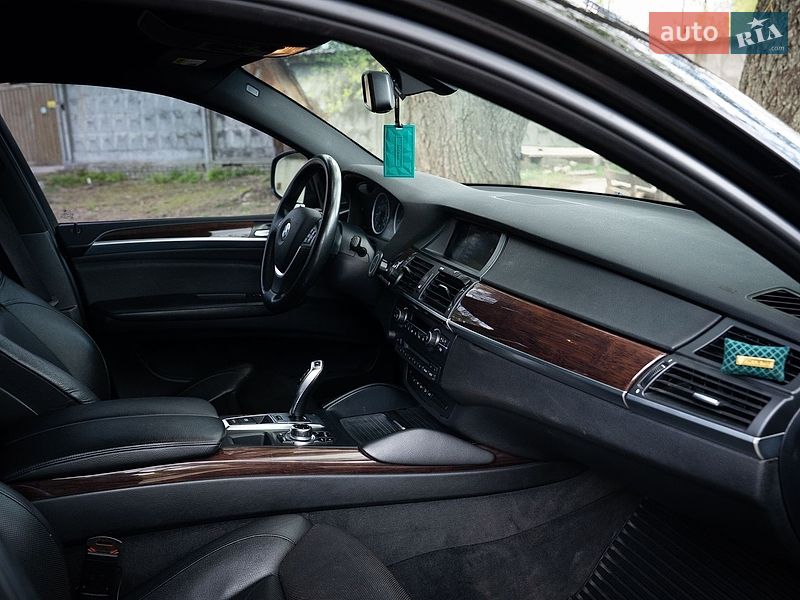Внедорожник / Кроссовер BMW X6 2009 в Киеве