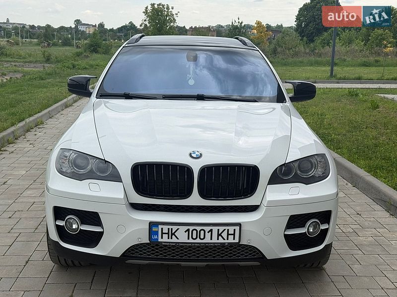 Внедорожник / Кроссовер BMW X6 2011 в Ровно