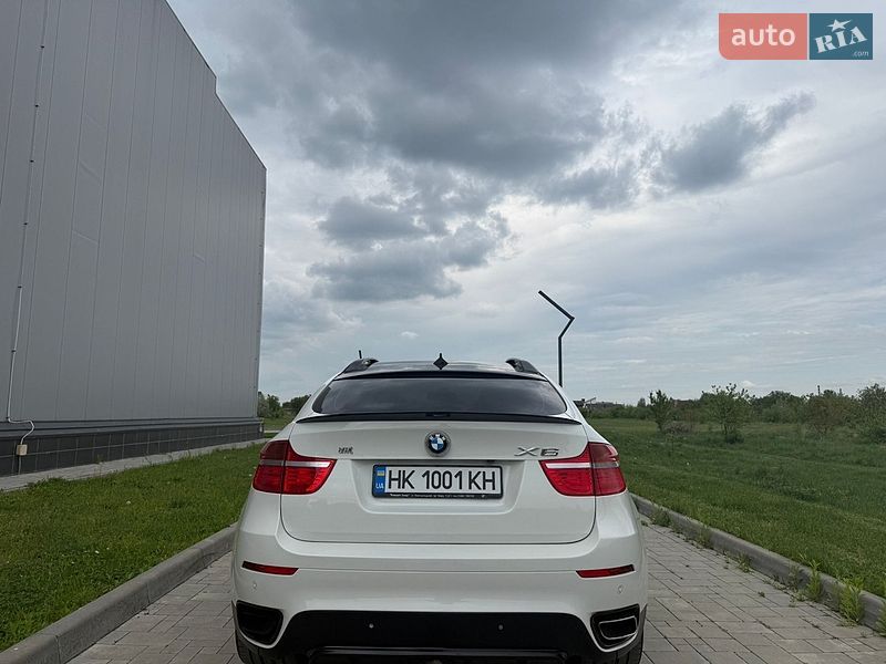 Внедорожник / Кроссовер BMW X6 2011 в Ровно