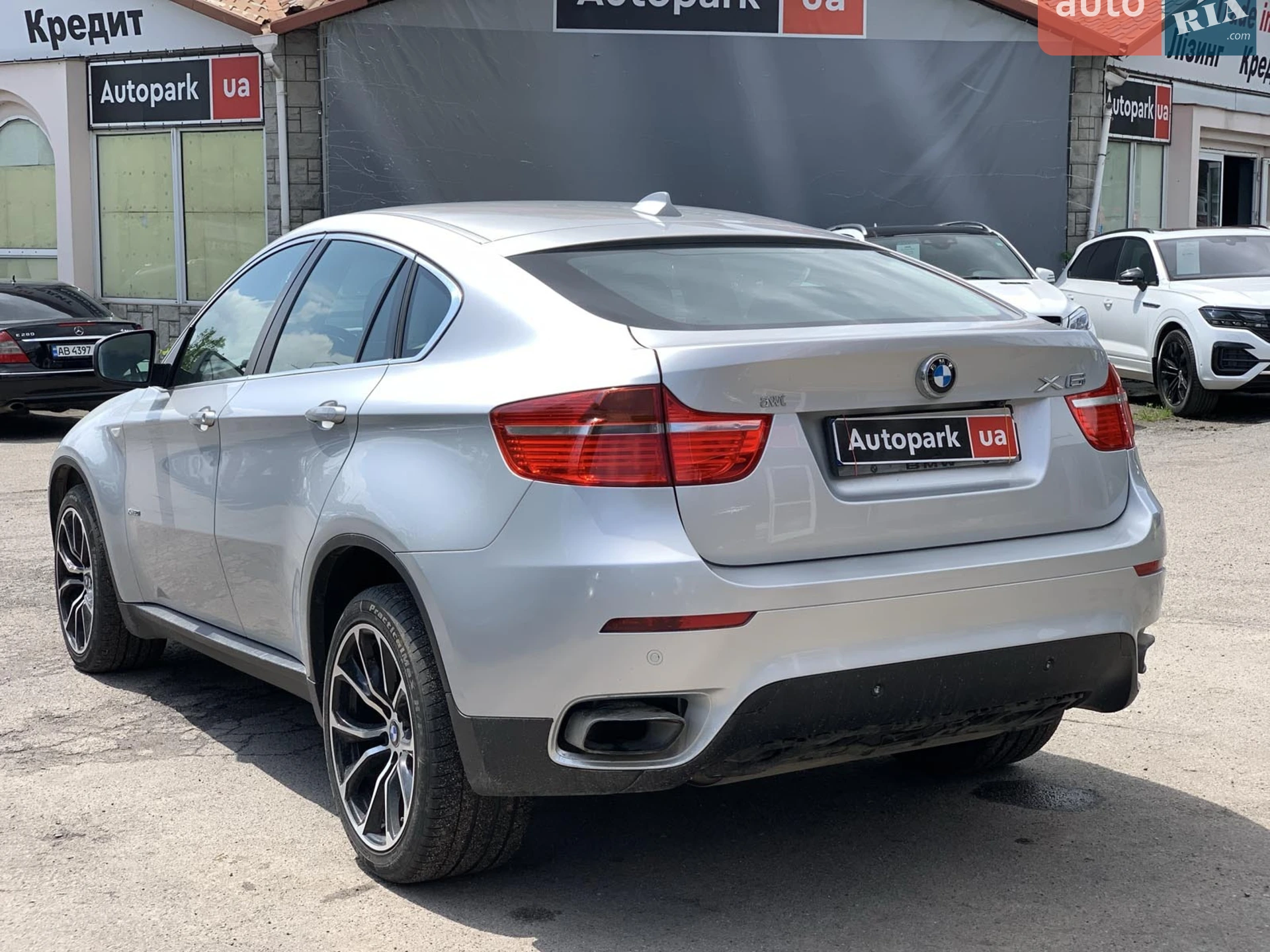 2010 BMW X6 - мініатюра 7
