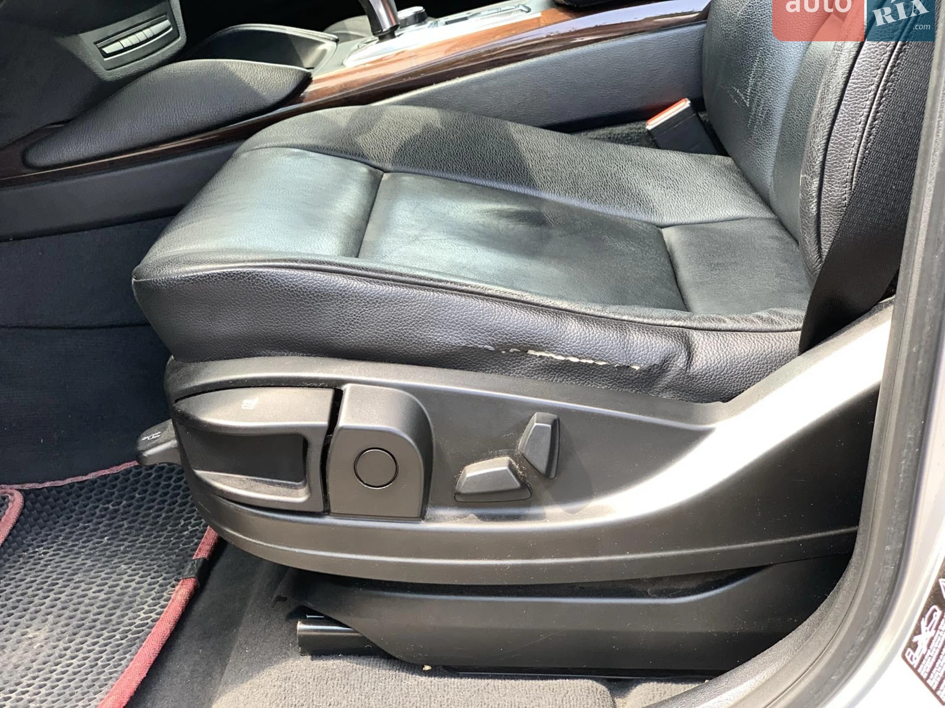 2010 BMW X6 - мініатюра 18