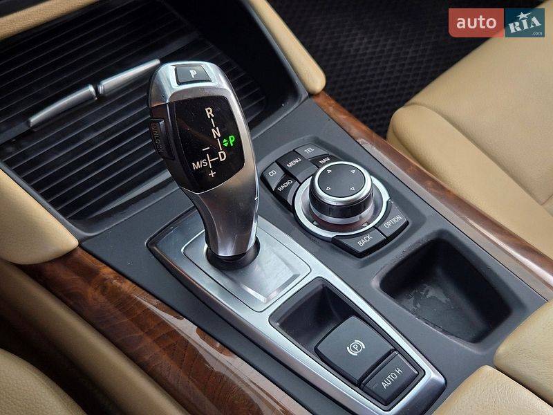 Внедорожник / Кроссовер BMW X6 2012 в Киеве