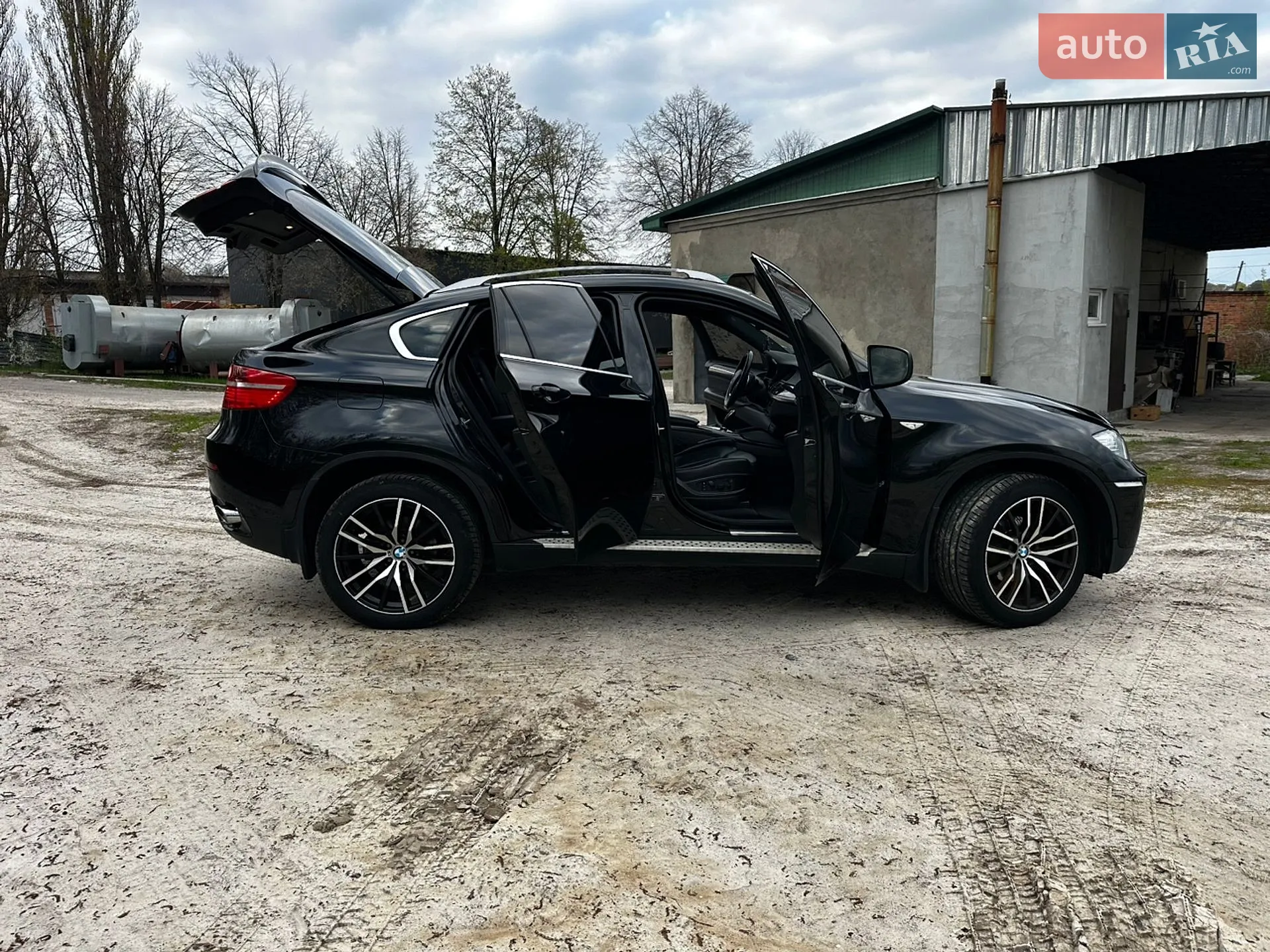 2011 BMW X6 - мініатюра 21