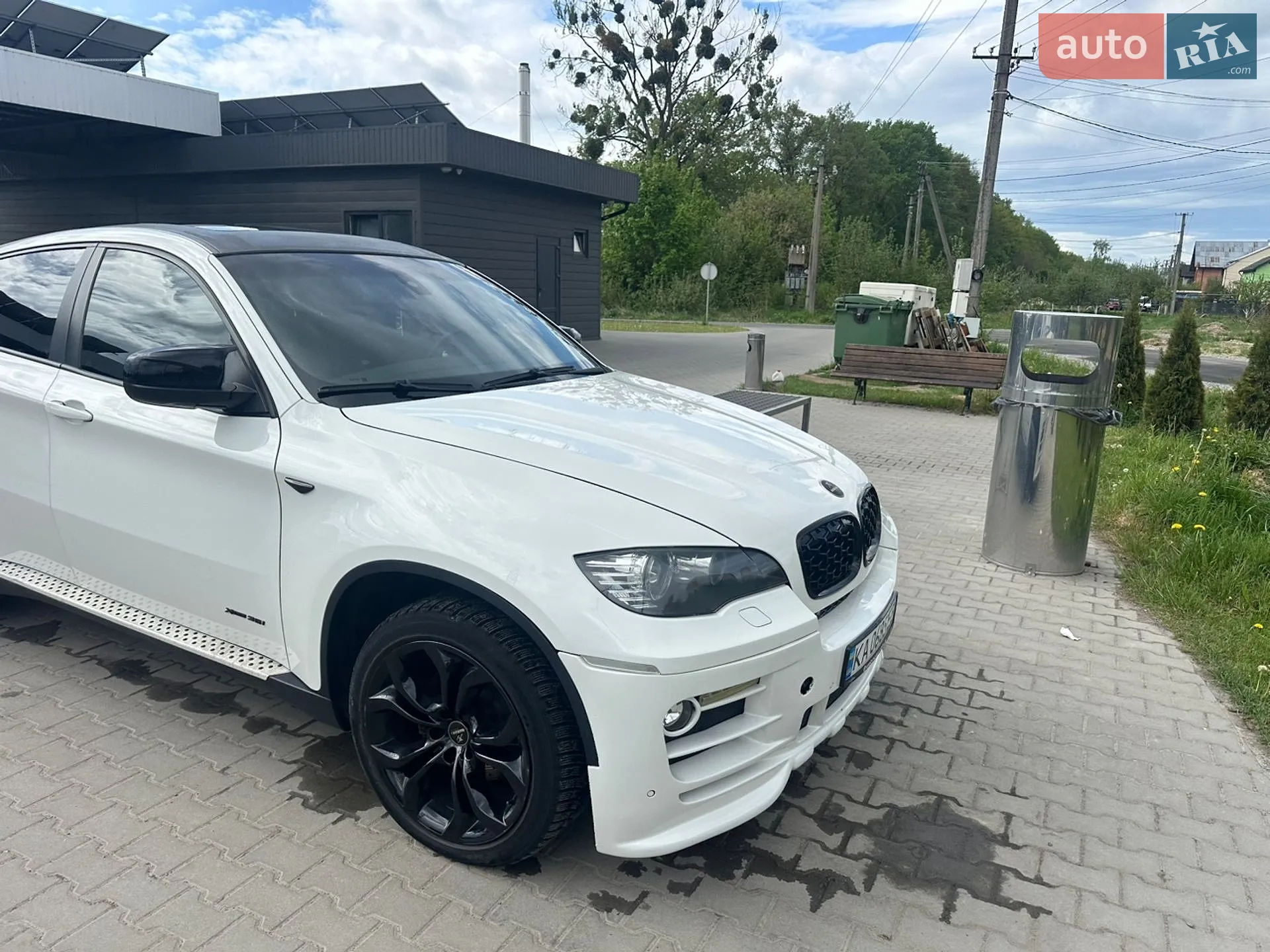 2010 BMW X6 - мініатюра 3