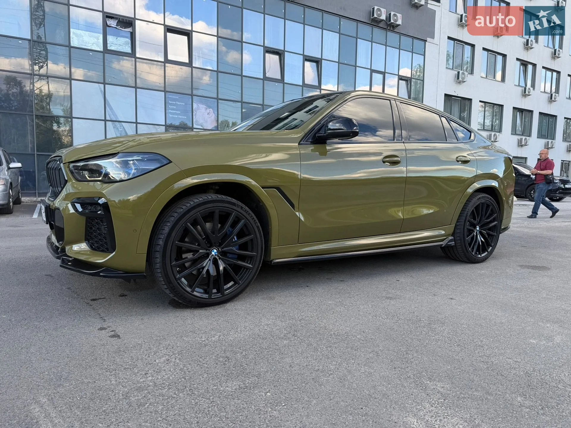 2021 BMW X6 - мініатюра 8