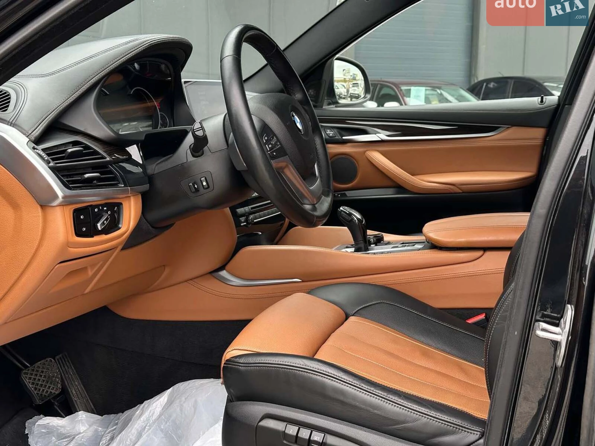 2016 BMW X6 - мініатюра 29