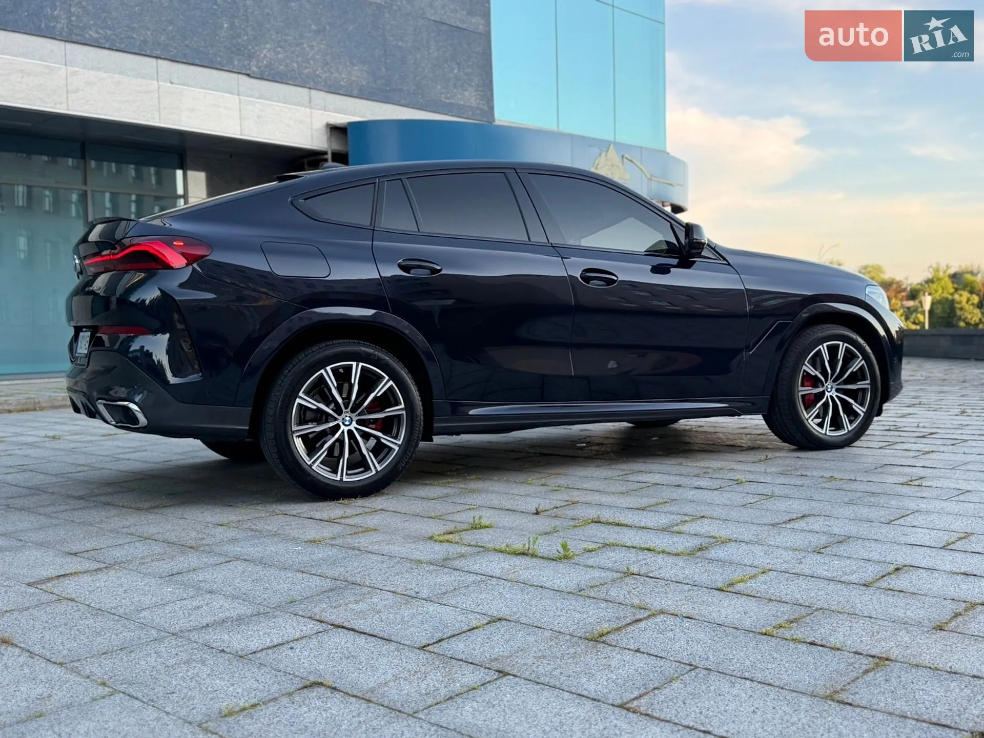 2022 BMW X6 - мініатюра 11