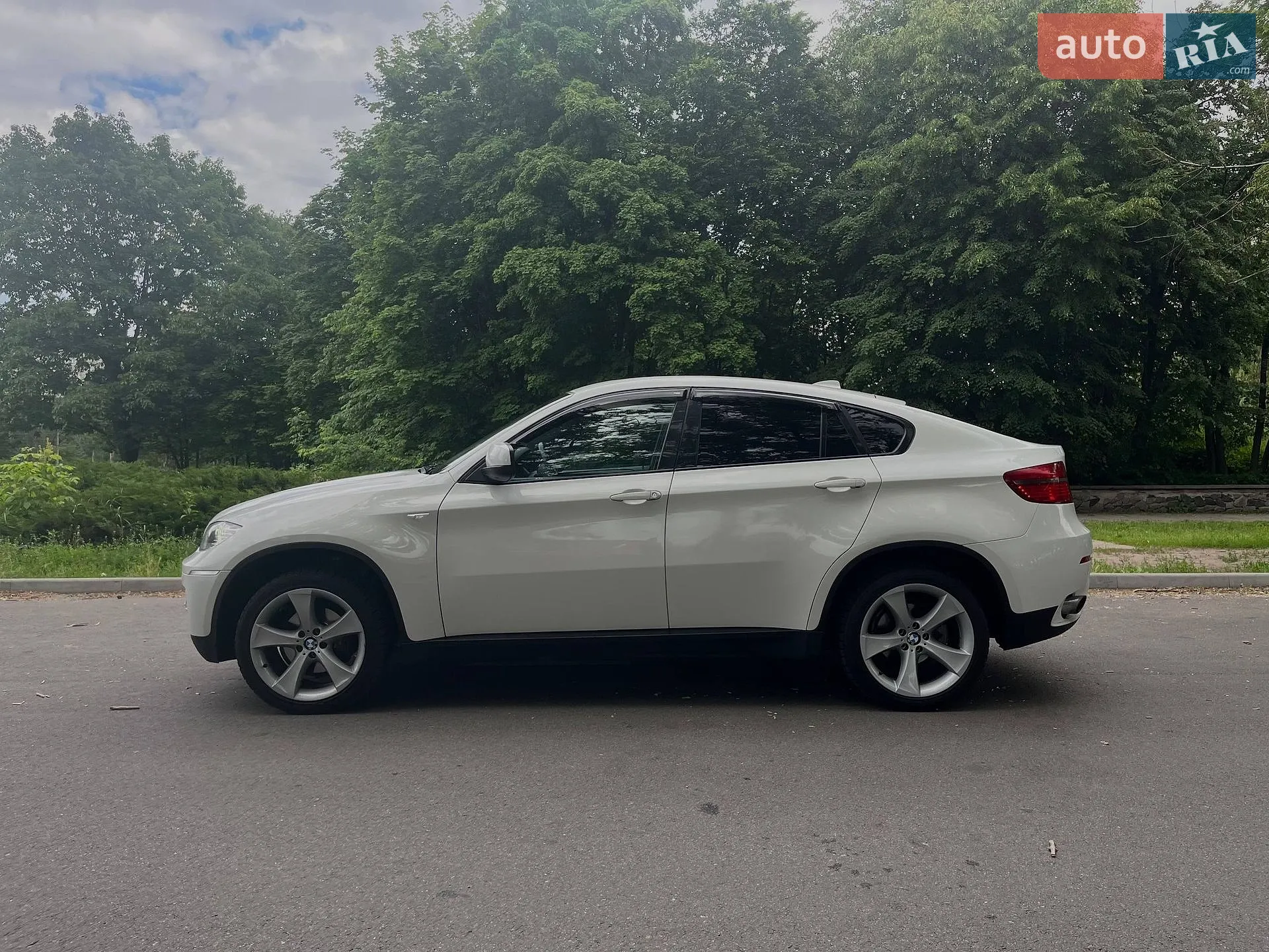 2010 BMW X6 - мініатюра 5