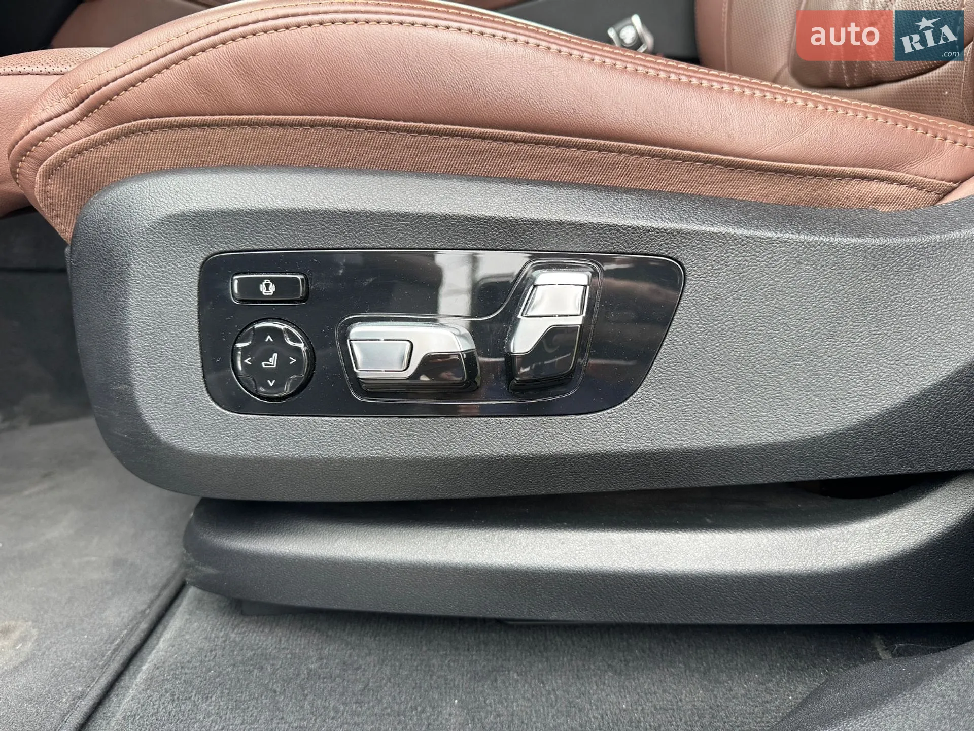2023 BMW X6 - мініатюра 47
