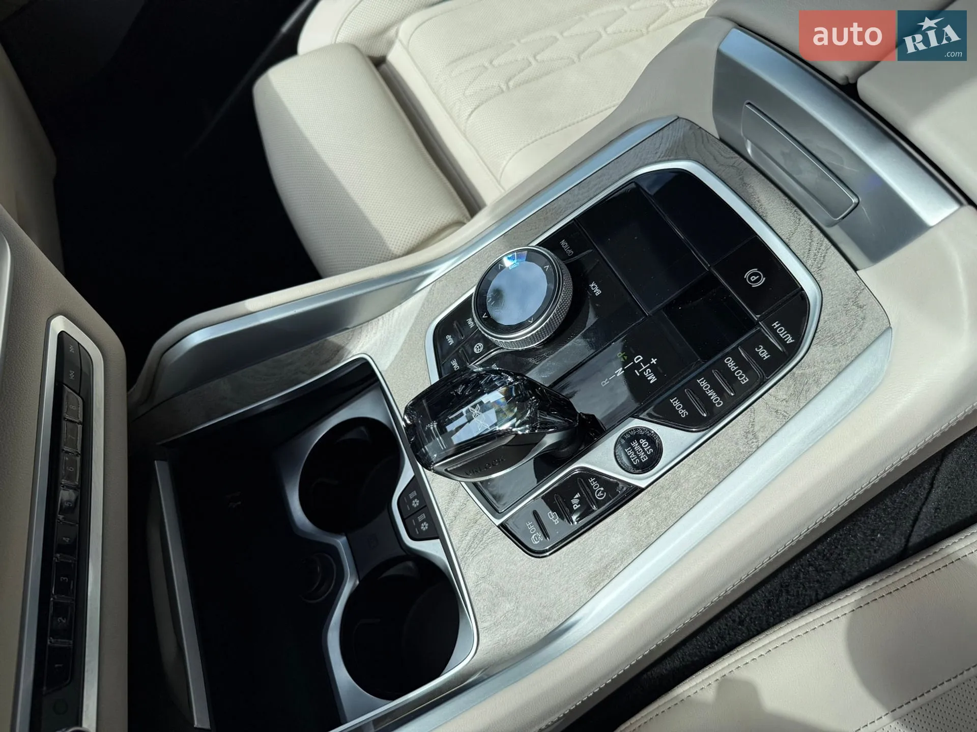 2021 BMW X6 - мініатюра 9