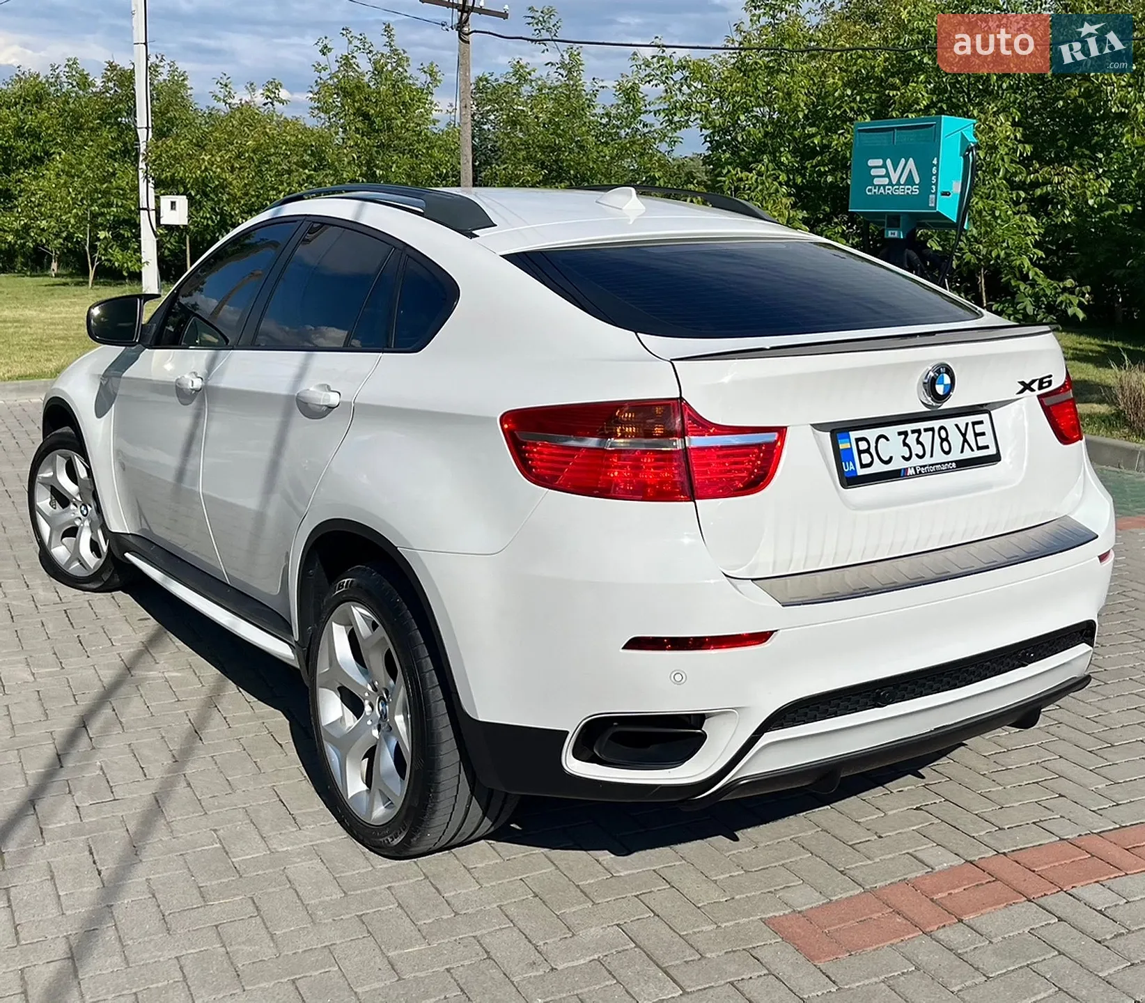 2010 BMW X6 - мініатюра 15